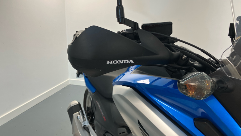 Honda NC 750XAKED (19MY)
